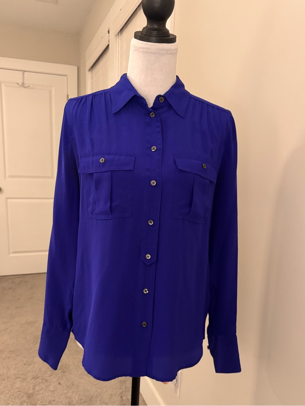 J.Crew 100% Silk Button Up Shirt Royal Blue Cobalt Pocket Blouse Size 2